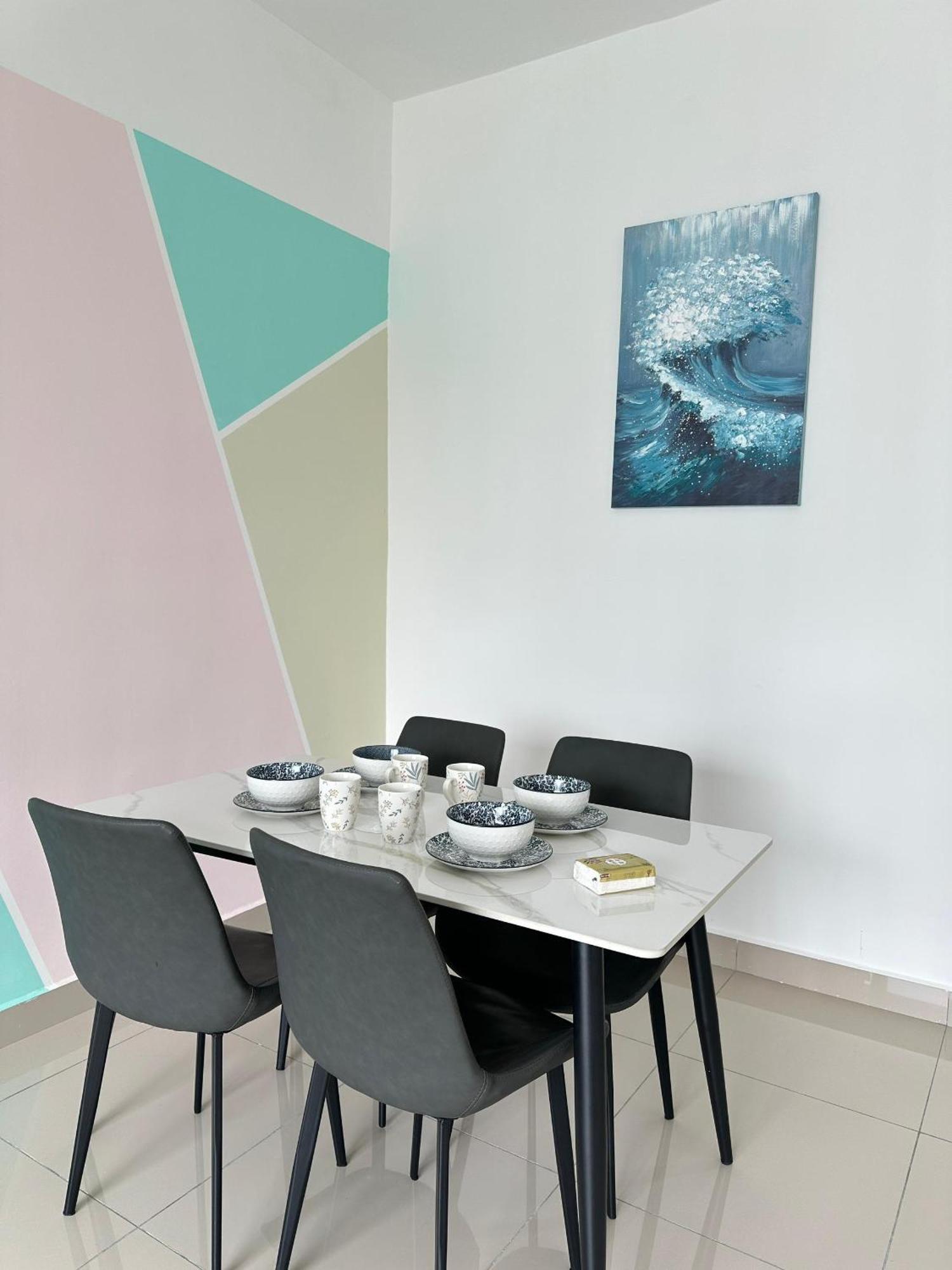 Bayu Temiang - 5pax Quiet * Seremban